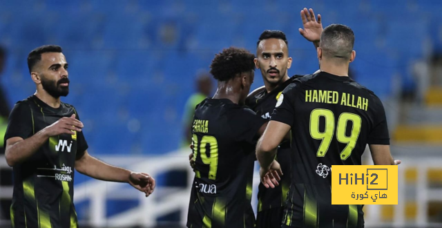 أرقام صالح العمري بقميص الاتحاد