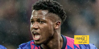 فاتي عازم على إقناع تشافي بعودته لبرشلونة