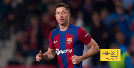 ليفاندوفسكي يسجل الثالث لبرشلونة أمام فالنسيا