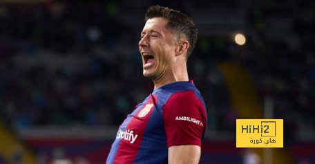 هاتريك ليفاندوفسكي يقود برشلونة للفوز على فالنسيا في الليغا