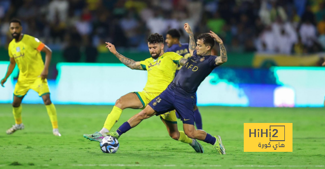 طاقم تحكيم مباراة النصر والخليج