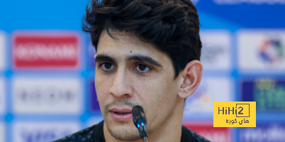 ياسين بونو يتفوق على اسطورة الهلال محمد الدعيع