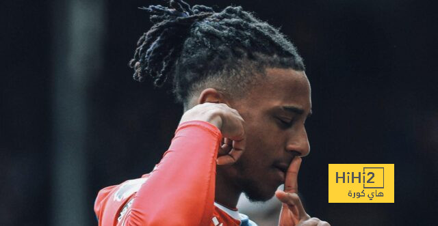 كريستال بالاس يحافظ على تقدمه أمام مانشستر يونايتد حتى الآن