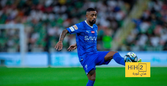 معلق مباراة الهلال والحزم