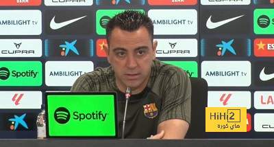 تشافي: التعاقد مع لاعب ارتكاز أولوية برشلونة