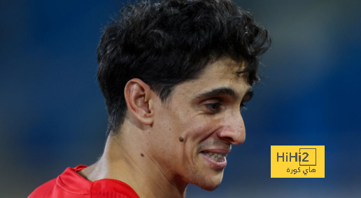 فيديو : الهلال يستعرض تألق ياسين بونو أمام النصر