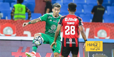 عين على فيرمينو في مباراة الرائد