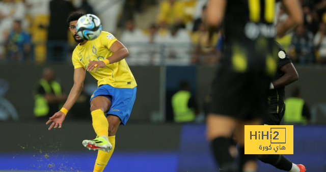 أرقام لاعبي النصر في شوط الكلاسيكو الأول