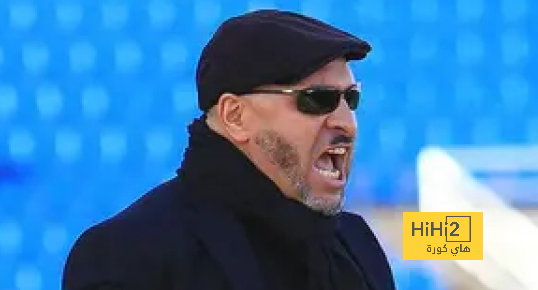 فيديو : فرحة جنونية لمدرب الأخدود بعد ضمان البقاء في الدوري السعودي