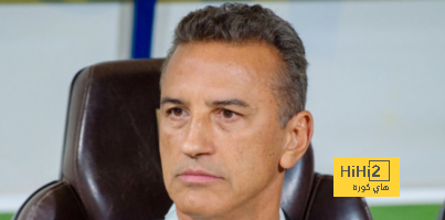 لماذا تعاقد نيوم مع شاموسكا؟