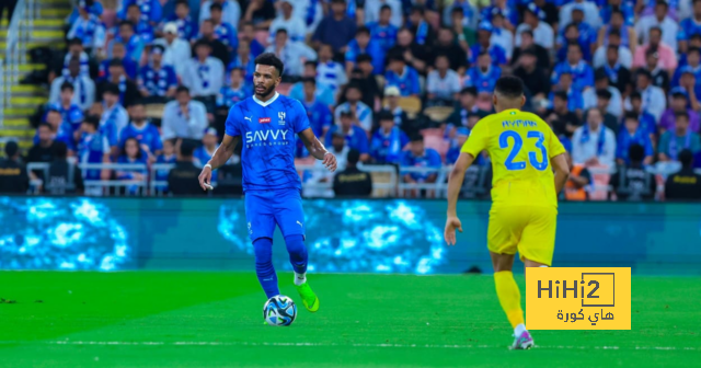 فيديو: مناوشات بين البليهي وأيمن يحيى