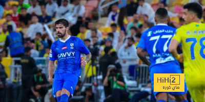 عين على روبن نيفيز في مباراة النصر