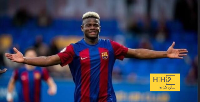 مدافع برشلونة يضع النادي أمام خيارين