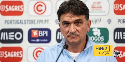 داليتش يهنئ اللاعبين بالفوز على البرتغال