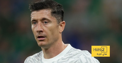 ليفاندوفسكي يقود تشكيلة بولندا الرسمية للقاء تركيا وديا