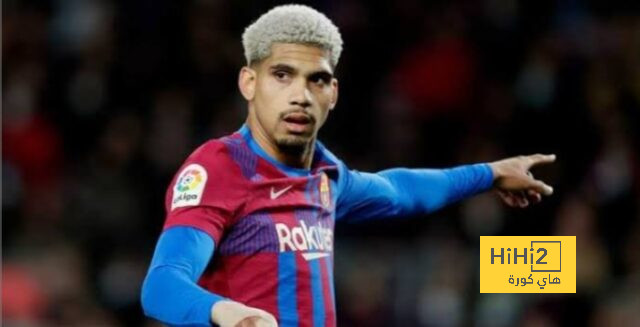 أراوخو أقرب للرحيل عن برشلونة!
