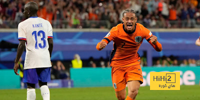 بايرن ميونيخ متفائل بضم سيمونز