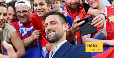 ديوكوفيتش يدعم منتخب صربيا في مواجهة الدنمارك