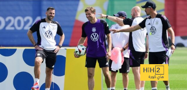 بالصور توماس مولر يصنع اجواء محفزة في استعدادات المانيا لمواجهة الدنمارك