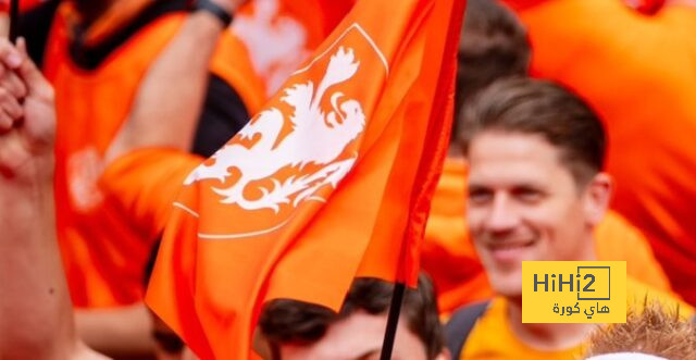 تشكيلة هولندا الرسمية للقاء رومانيا في كأس أمم أوروبا