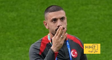 فيديو : الجماهير التركية تدعم ديميرال خلال مباراة هولندا