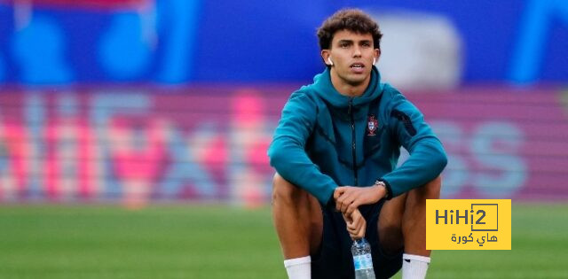 سبب جديد يمنع جواو فيليكس من الاستمرار في برشلونة