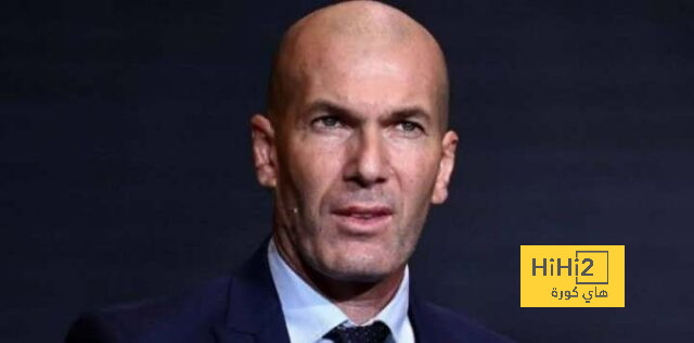 منذ 23 عاما.. انتقل زين الدين زيدان إلي ريال مدريد