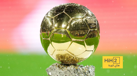 صورة : رسميًا لا يوجد إلا لاعب وحيد فاز بالكرة الذهبية
