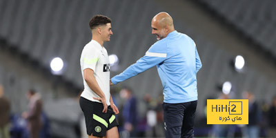 غوارديولا يلمح لبقاء ألفاريز مع مانشستر سيتي