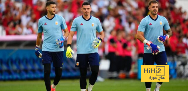 منتخب إسبانيا يجري عمليات الإحماء قبل مواجهة المغرب
