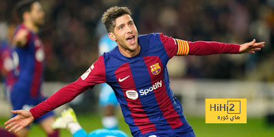 برشلونة يقيم مؤتمر وداعي لروبيرتو قبل رحيله