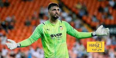 ليفربول يرسل عرضه الاول لضم حارس فالنسيا