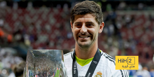 عين على كورتوا في مباراة ريال مدريد وأتالانتا
