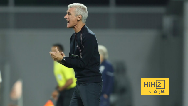 إحصائيات الشوط الأول بين الهلال والنصر