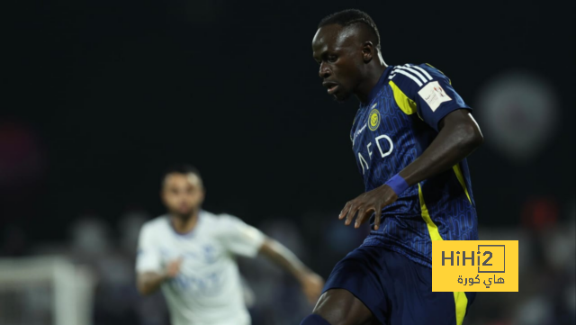 الأفضل في الشوط الأول بين النصر والرائد
