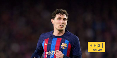 كبار انجلترا يراقبون مدافع برشلونة