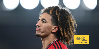 بيرنلي يحسم التعاقد مع نجم مانشستر يونايتد