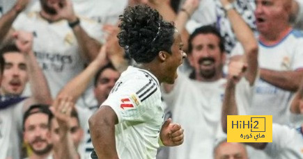 دكة بدلاء ريال مدريد أمام لاس بالماس في الليغا