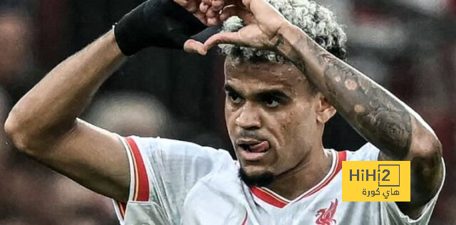 أرقام لويس دياز في الشوط الأول أمام مانشستر يونايتد