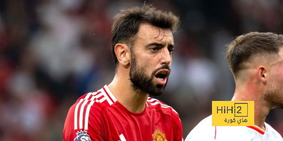 عين على برونو فيرنانديز في مباراة مانشستر يونايتد وليفربول