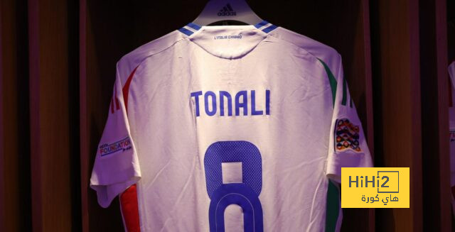 صور من غرفة ملابس إيطاليا قبل مواجهة فرنسا