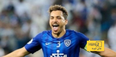 النجوم يقدم عرضًا لضم كارلوس إدواردو