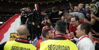عمدة مدريد يطالب بإجراءات قوية ضد جماهير أتلتيكو بعد أحداث الديربي