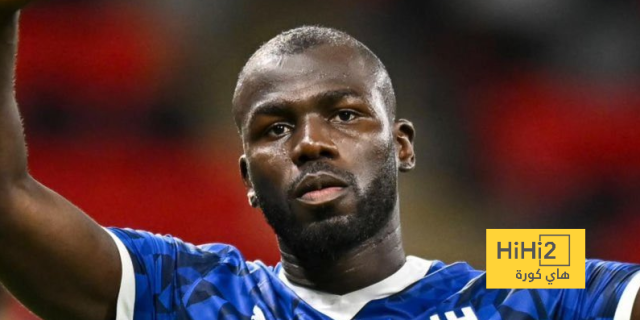 كوليبالي يتحدث عن ظروف كلاسيكو الهلال والأهلي