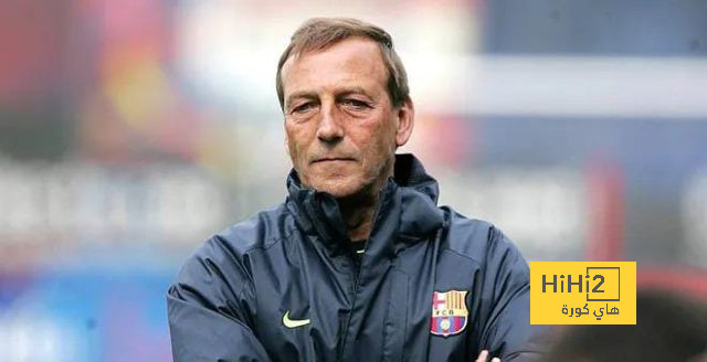 وفاة يوهان نيسكينز لاعب برشلونة السابق
