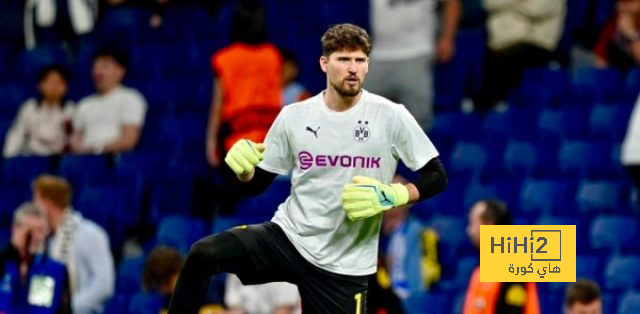 بروسيا دورتموند يؤدي عمليات الإحماء الأخيرة قبل لقاء ريال مدريد