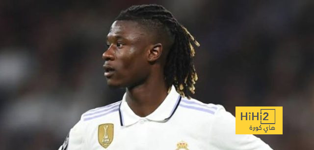 كامافينغا يشارك في مباراة بروسيا دورتموند