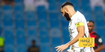 إحصائيات بنزيما أمام الرياض