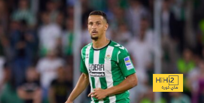 مدرب ريال بيتيس يتحدث عن إمكانية التعاقد مع لويز فيليبي حال رحيله عن الاتحاد