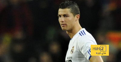 متى لعب ميسي و رونالدو اول و اخر كلاسيكو بين برشلونة و ريال مدريد ؟